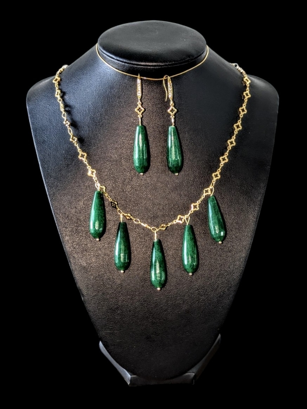 Hand Crafted Jewelry Set - Picture 2 of 7